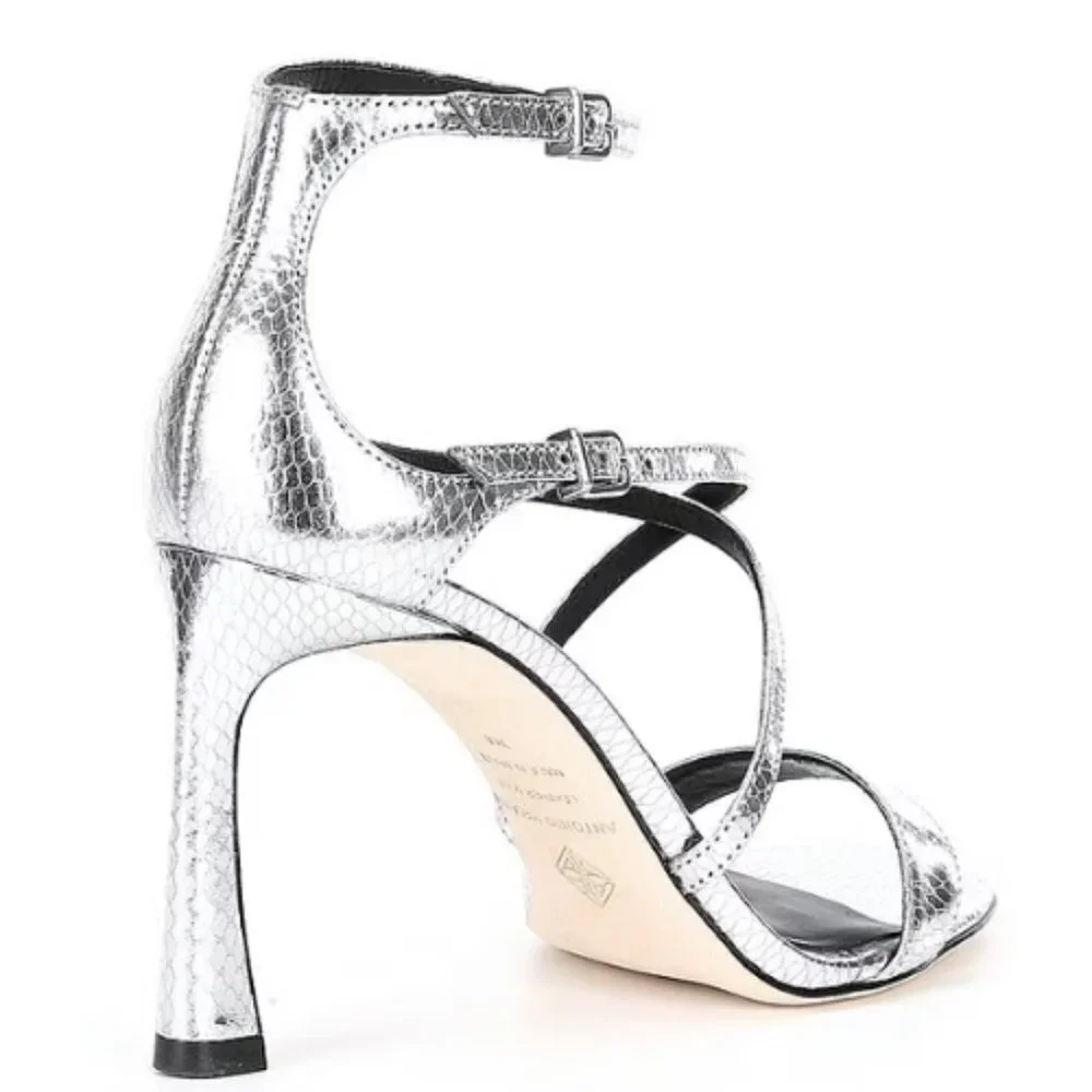 NEW Antonio Melani Hadley Strappy Metallic Leather Sandals Sz. 10
